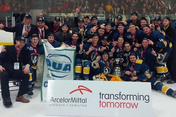 Lancer men’s hockey team celebrates its OUA banner