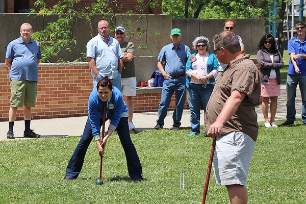 Daria Milenkovic sets up a shot in the final round of the IT Services croquet tournament.