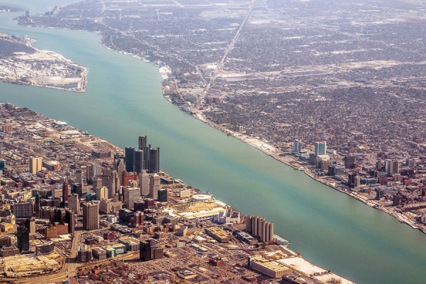photo of Detroit River
