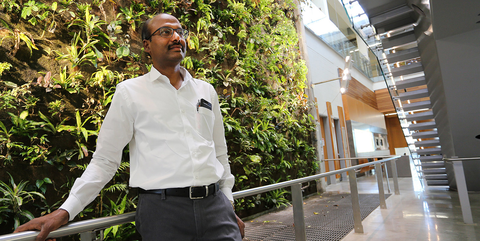 Dr. Vijayakanthan Damodaran inside UWindsor's Centre for Engineering Innovation (CEI) building