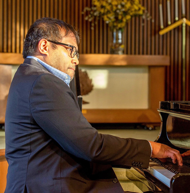 Pianist Alde Calongcagong is an alumnus of the University of Windsor