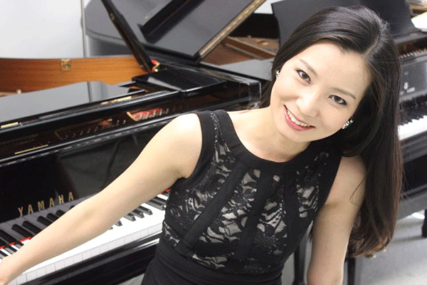 Pianist Dr. Ina Yoon