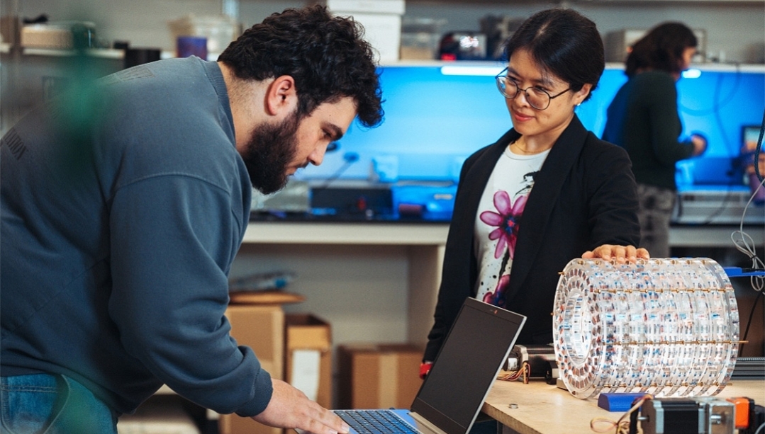 Dr. Dan Xiao with student