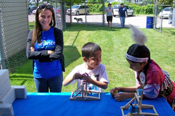 Michelle Bondy with kids