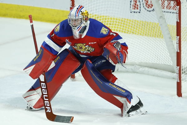 Dakota Lund-Cornish in net.