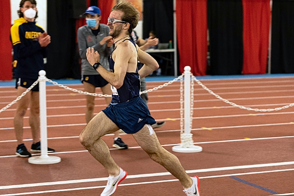 Nicholas Neri in 300m ambulatory race