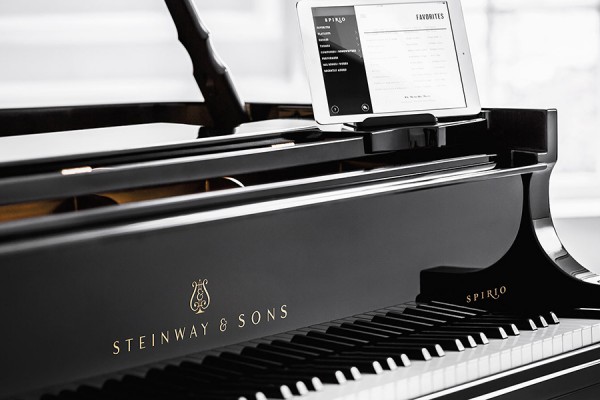 Steinway Spirio piano