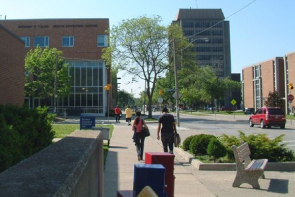 Sunset Avenue road access, as well as the pedestrian access to the West sidewalk, will be interrupted due to improvements, from Monday, June 29 to Monday, August 10.