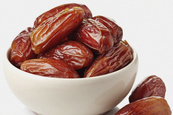 bowl of dates