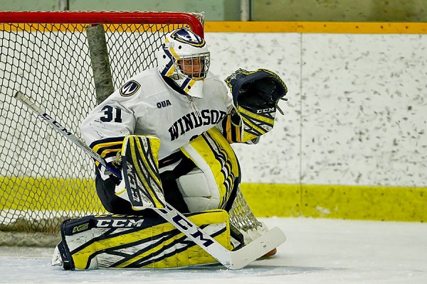 Goaltender Jonathan Reinhart