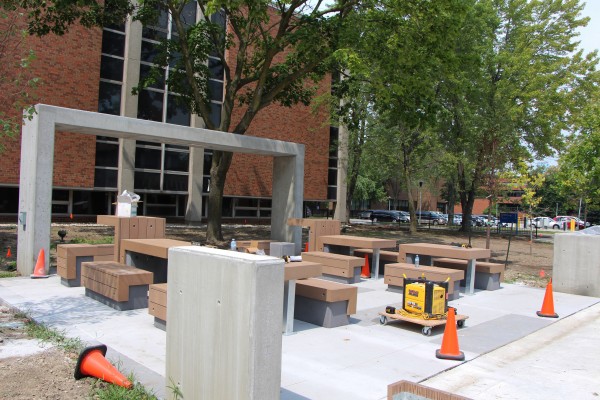 The newly installed outdoor learning pods are structured for maximum flexibility with different seating arrangement, bicycle pods, handicap accessibility, power plugs, proper lighting, and Wi-Fi access.