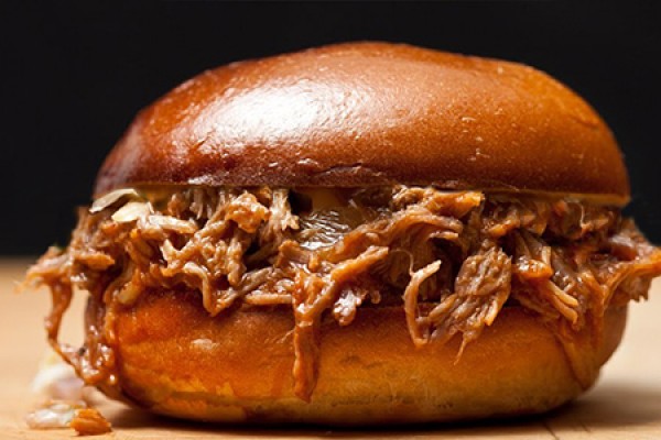 pulled pork burger