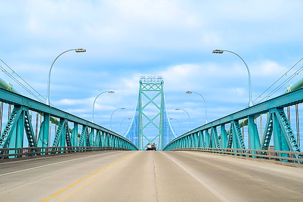 photo of bridge leading to Canada