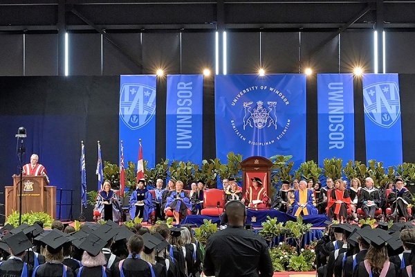 Convocation stage