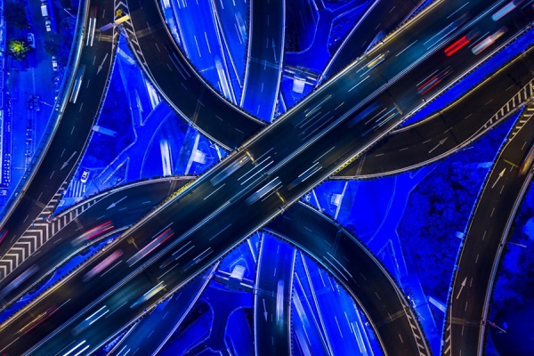 overhead view of highway cloverleaf intersection