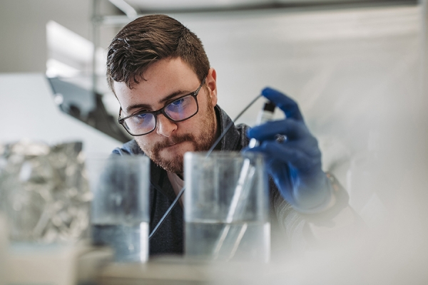 Peter Jobin tests the impact of oil on freshwater sediments