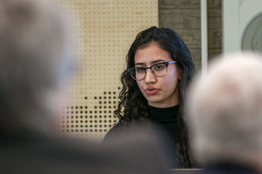 Natalie Klinard, Master's student and member of the Fisk Lab research team, addresses the audience during the Real-time Aquatic Ecosystem Observation Network launch on March 16, 2018.