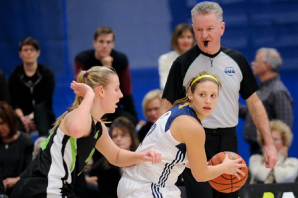 Guard Jocelyn LaRocque of the Lancer women’s basketball team.