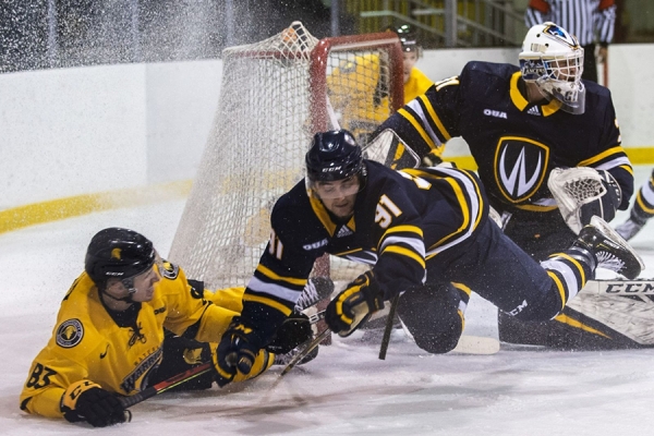 Lancer men’s hockey