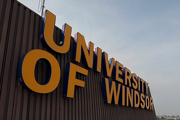 sign reading "University of Windsor"