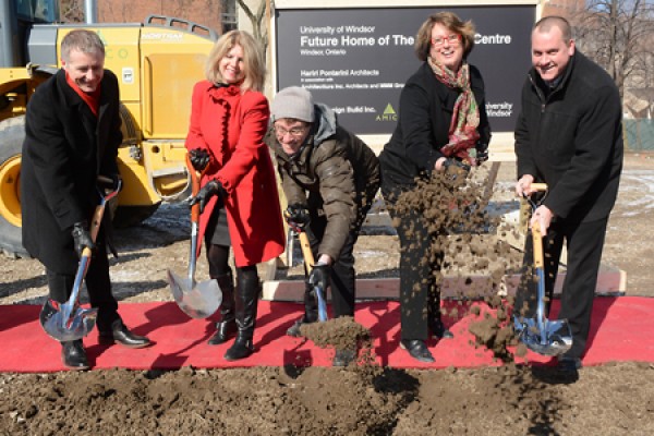 Dignitaries break ground on the University’s Welcome Centre.