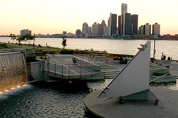 Riverfront fountain