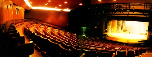 Essex Hall Theatre | School of Dramatic Art