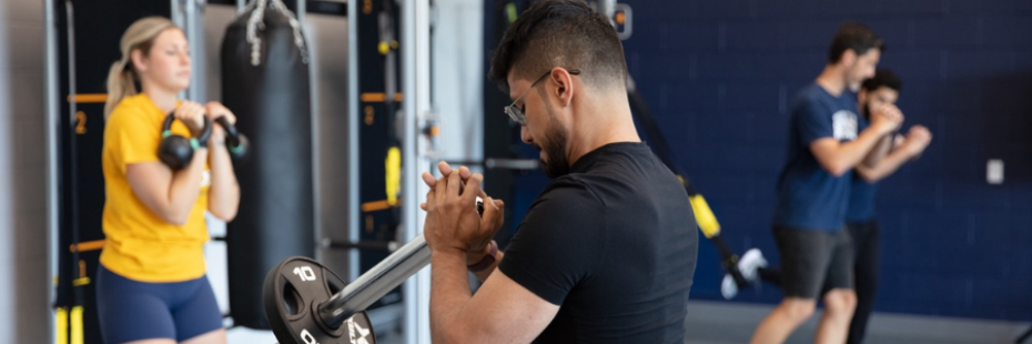 Participants in weightlifting  