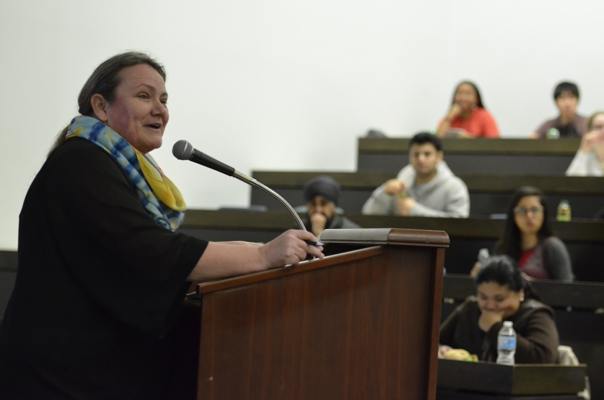 Kimberly Murray addresses audience at the 2017 Justice Work Conference 