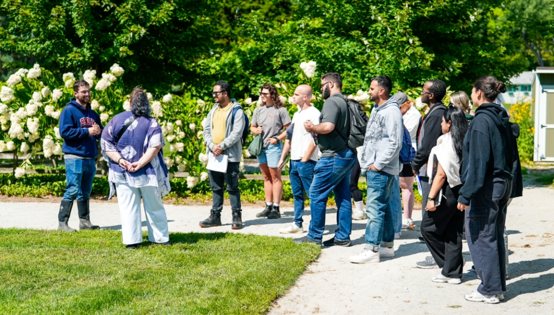 Students visit Oxley Estate Winery 