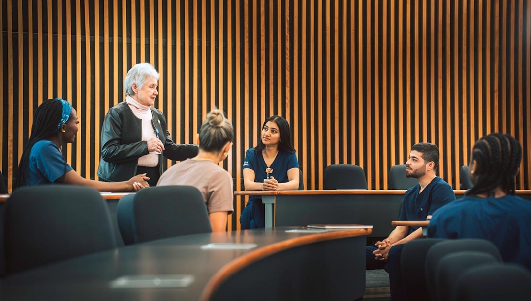 Professor Sharon Thorpe instructing a class