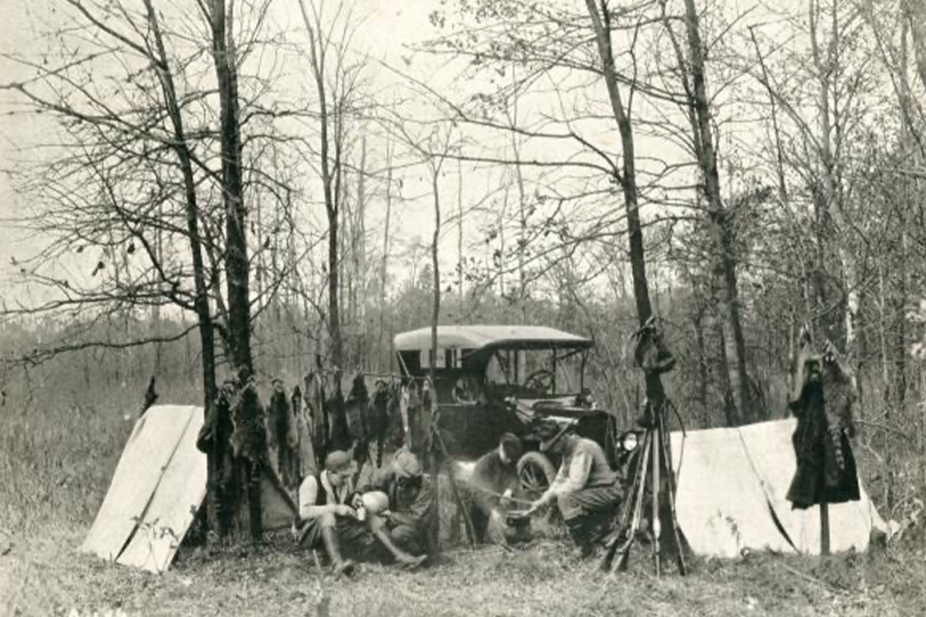 A raccoon hunting party gathers west of Windsor, likely in Yawkey Bush, circa 1925. (Photo courtesy of the Tony Techjo Collection, Leddy Library, SWODA/UNIVERSITY OF WINDSOR)