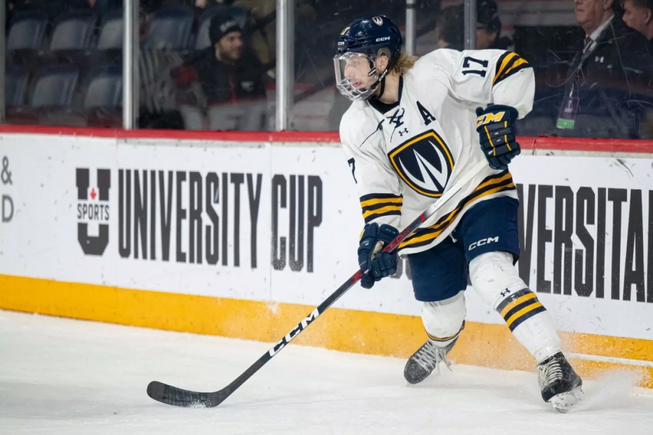 Lancers hockey begins a new era at Adie Knox Arena