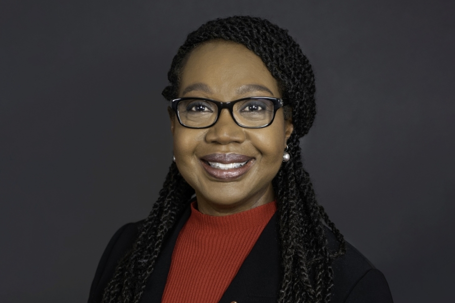 Headshot of Senator Burey