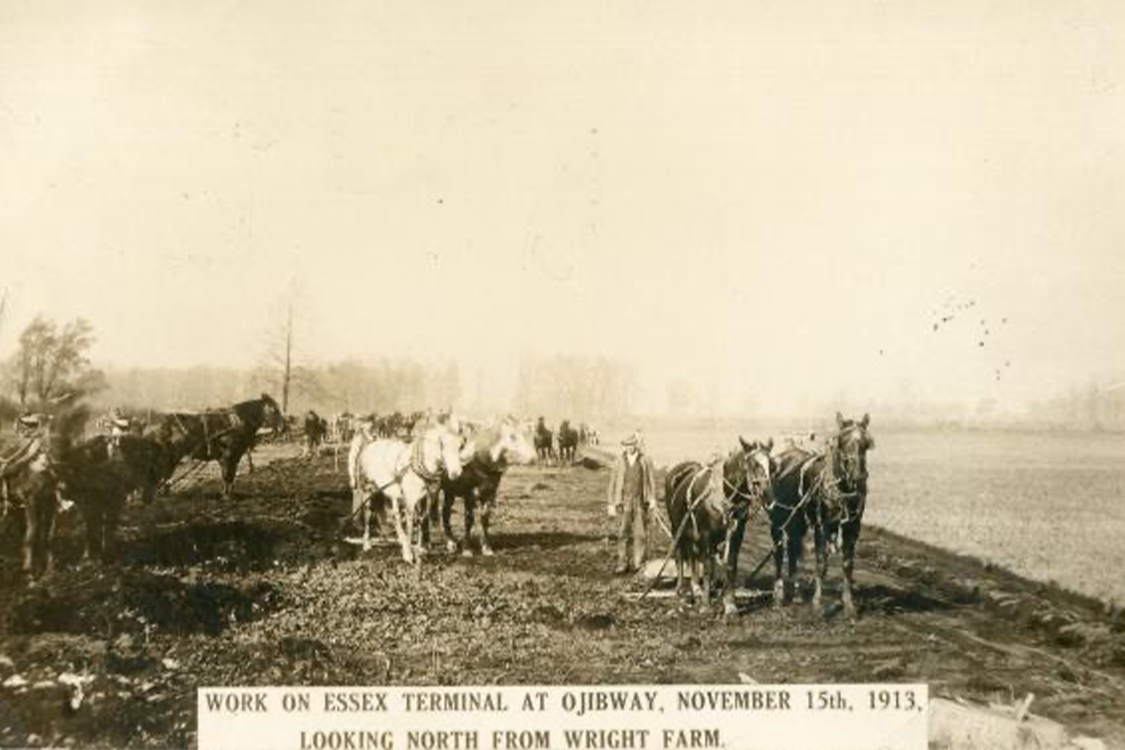 Work proceeds on the Essex Terminal at Ojibway on Nov. 15, 1913. Photo courtesy of the Mike Skreptak Collection, Leddy Library, SWODA.