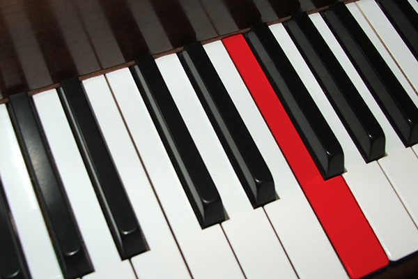 Piano keyboard