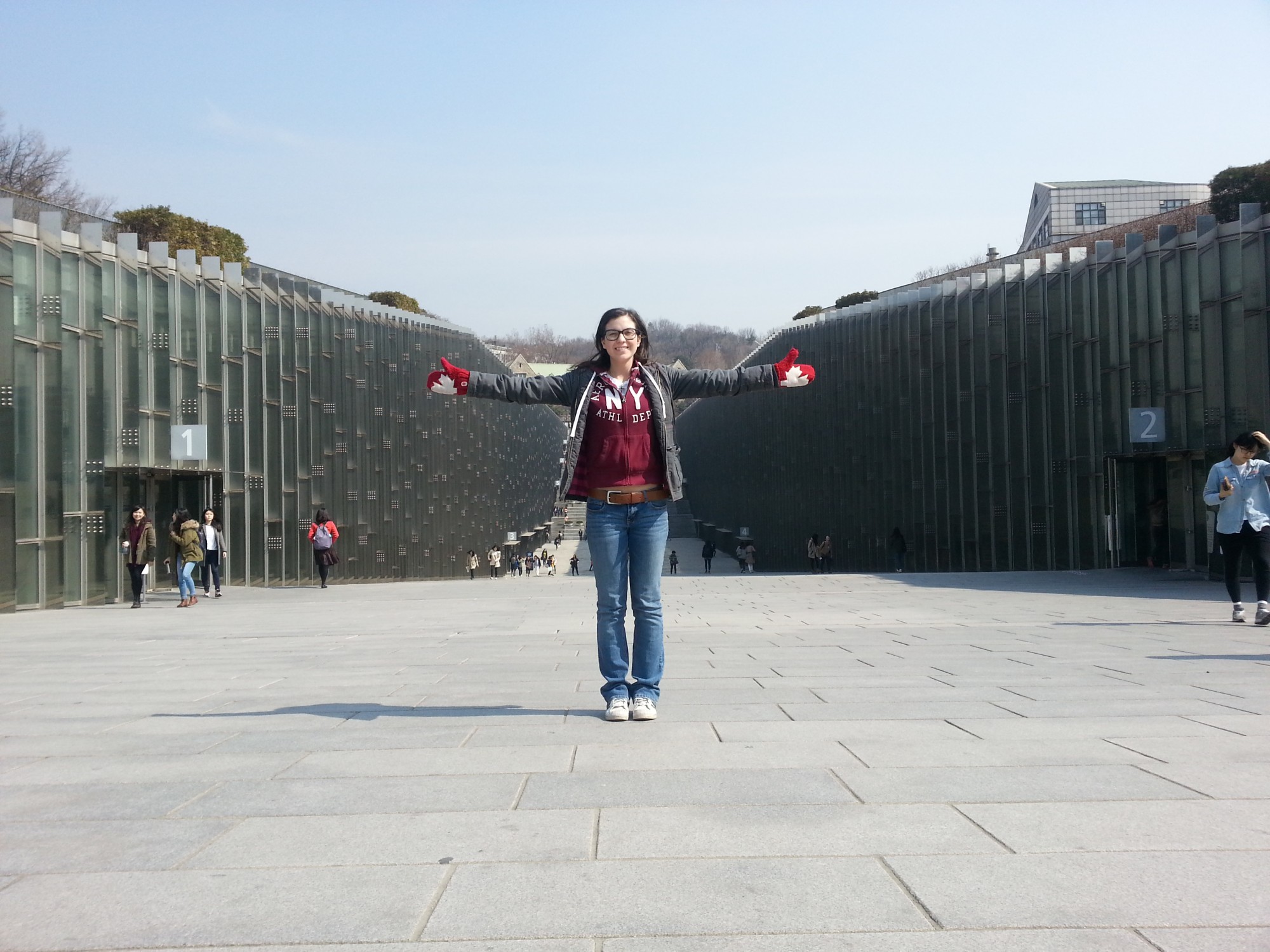 Andrea in South Korea, Ewha campus