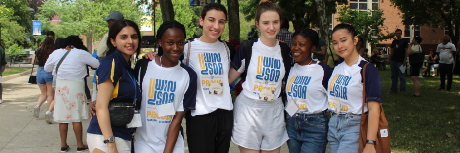 Lead summer volunteers