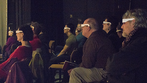 audience at Noiseborder Ensemeble & Jeremy Brown performance